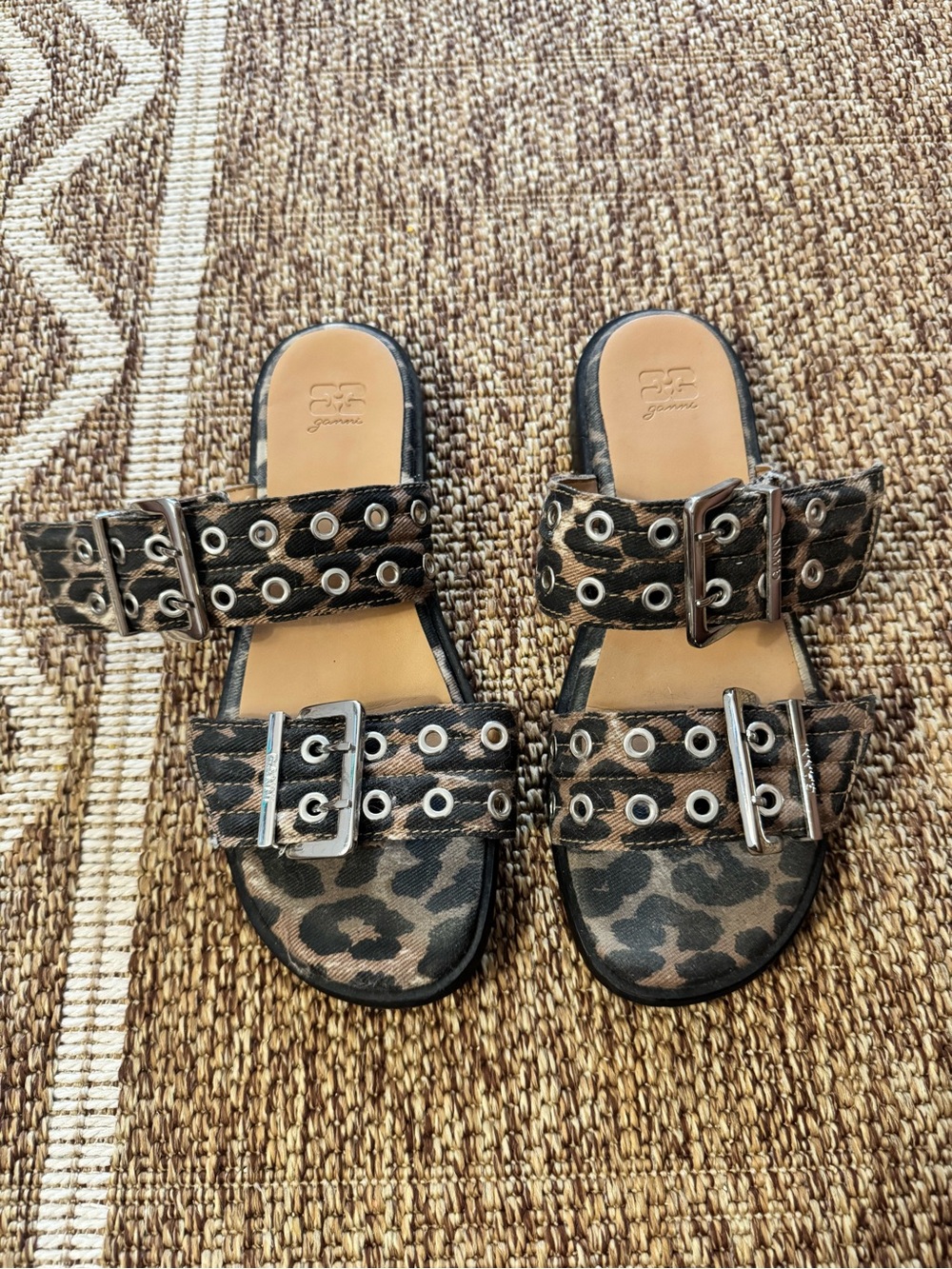 GANNI Leopard Print Buckle Sandals - size 39 - Picture 1 of 7